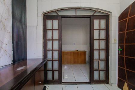 Casa para alugar com 100m², 2 quartos e 1 vaga