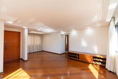 Sala de apartamento para alugar com 3 quartos, 121m² em Vila Prudente, São Paulo