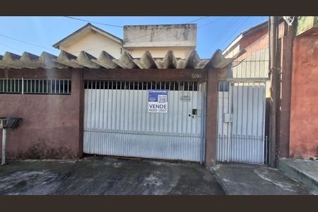 Fachada de casa à venda com 2 quartos, 246m² em Vila Palmares, São Caetano do Sul