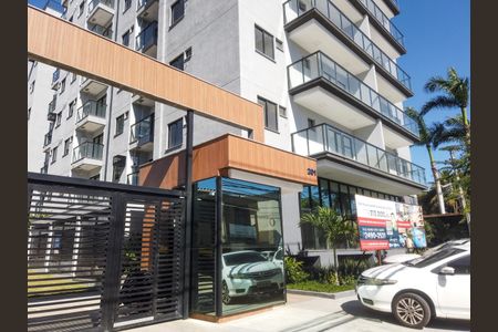 Fachada de apartamento para alugar com 2 quartos, 61m² em Taquara, Rio de Janeiro