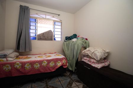Casa à venda com 249m², 4 quartos e 5 vagas Casa à venda com 249m², 4 quartos e 5 vagasQuarto 2