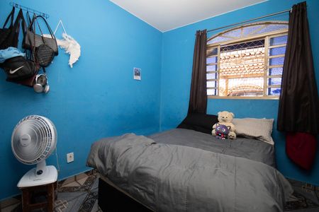 Casa à venda com 249m², 4 quartos e 5 vagas Casa à venda com 249m², 4 quartos e 5 vagasQuarto 1