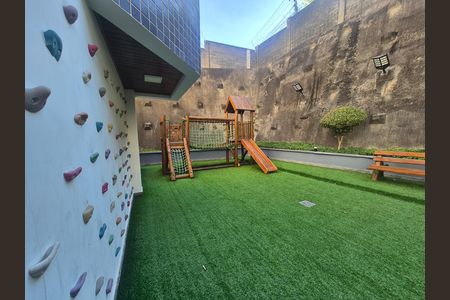 Área comum - Playground - Detalhe parede escalada de apartamento à venda com 2 quartos, 60m² em Jardim Colombo, São Paulo