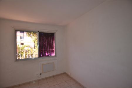 Quarto 1 de apartamento à venda com 2 quartos, 47m² em Jardim Sulacap, Rio de Janeiro