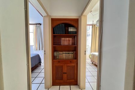 Apartamento para alugar com 80m², 3 quartos e 1 vaga Apartamento para alugar com 80m², 3 quartos e 1 vagaCorredor