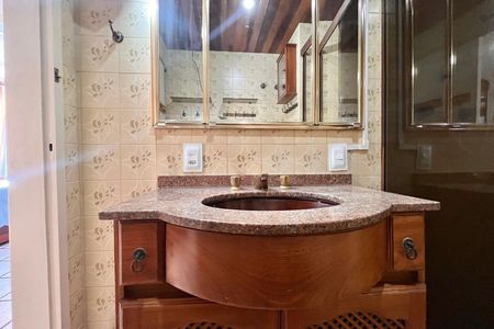 Apartamento para alugar com 80m², 3 quartos e 1 vaga Apartamento para alugar com 80m², 3 quartos e 1 vagaBanheiro 1