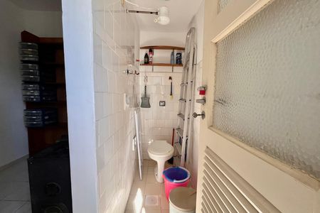 Apartamento para alugar com 80m², 3 quartos e 1 vaga Apartamento para alugar com 80m², 3 quartos e 1 vagaBanheiro de serviço