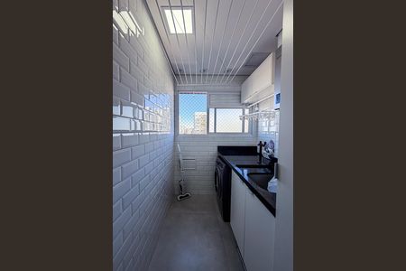 Apartamento à venda com 71m², 2 quartos e 1 vaga Apartamento à venda com 71m², 2 quartos e 1 vagaÁrea de Serviço