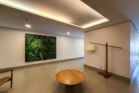 Apartamento à venda com 71m², 2 quartos e 1 vaga Apartamento à venda com 71m², 2 quartos e 1 vagaHall de entrada