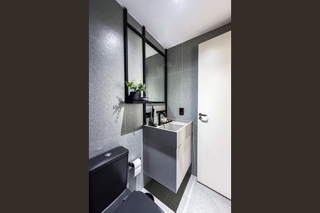 Apartamento à venda com 71m², 2 quartos e 1 vaga Apartamento à venda com 71m², 2 quartos e 1 vagaBanheiro