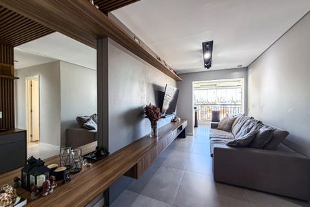 Apartamento à venda com 71m², 2 quartos e 1 vaga Apartamento à venda com 71m², 2 quartos e 1 vagaSala