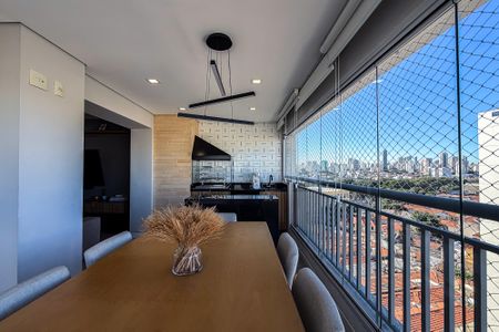 Apartamento à venda com 71m², 2 quartos e 1 vaga Apartamento à venda com 71m², 2 quartos e 1 vagaVaranda da Sala