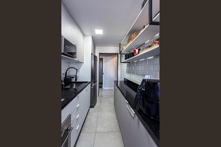 Apartamento à venda com 71m², 2 quartos e 1 vaga Apartamento à venda com 71m², 2 quartos e 1 vagaCozinha
