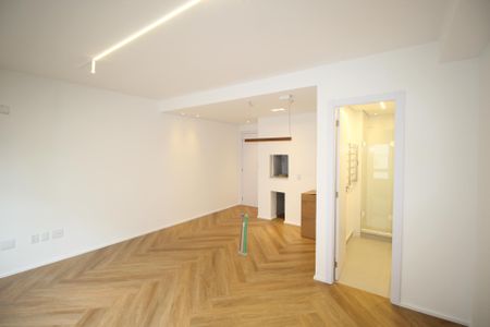 Kitnet de apartamento à venda com 0 quarto, 31m² em Moinhos de Vento, Porto Alegre