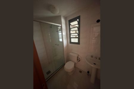 Apartamento para alugar com 69m², 2 quartos e sem vaga