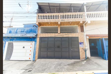 Fachada + Placa de casa para alugar com 1 quarto, 36m² em Lageado, Ferraz de Vasconcelos