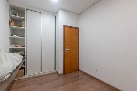 Casa à venda com 4 quartos, 291m² em Retiro, Nova Lima