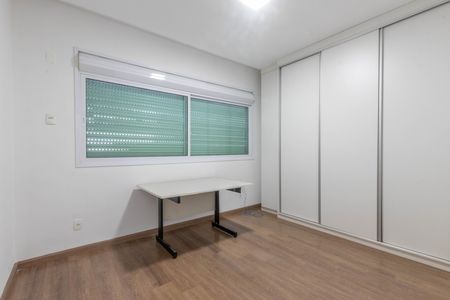 Casa à venda com 291m², 4 quartos e 3 vagas