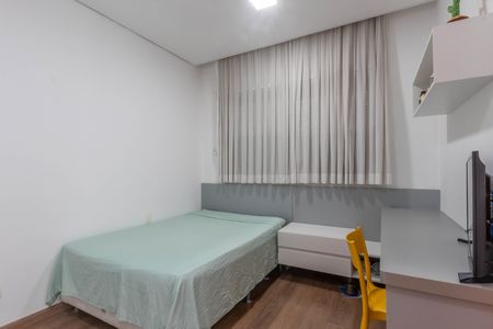 Casa à venda com 291m², 4 quartos e 3 vagas