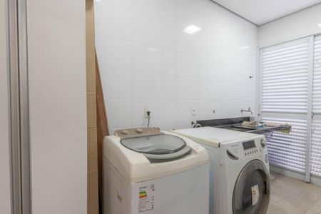 Casa à venda com 291m², 4 quartos e 3 vagas