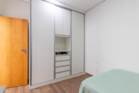 Casa à venda com 291m², 4 quartos e 3 vagas