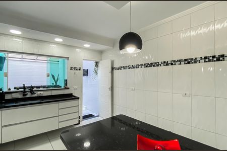 Cozinha  de casa à venda com 2 quartos, 125m² em Vila Ré, São Paulo