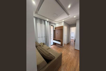 Apartamento à venda com 2 quartos, 47m² em Padroeira, Osasco