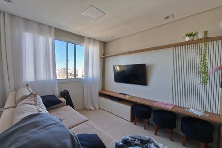 Apartamento à venda com 43m², 2 quartos e 1 vaga Apartamento à venda com 43m², 2 quartos e 1 vagaSala