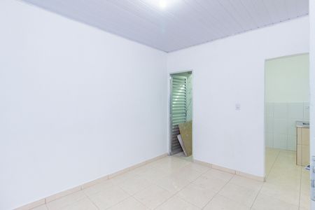 Sala de casa para alugar com 1 quarto, 50m² em Vila Mangalot, São Paulo
