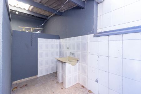 Lavanderia de casa para alugar com 1 quarto, 50m² em Vila Mangalot, São Paulo