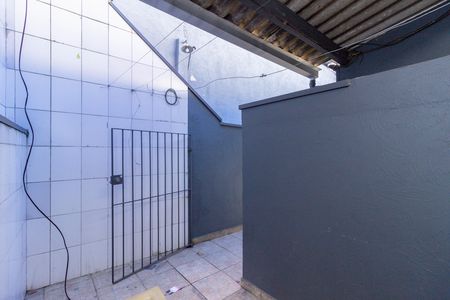 Lavanderia de casa para alugar com 1 quarto, 50m² em Vila Mangalot, São Paulo