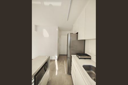 Cozinha de apartamento para alugar com 1 quarto, 35m² em Parada Inglesa, São Paulo