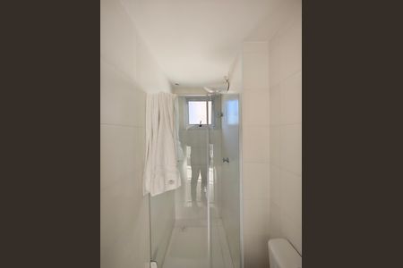 Banheiro de apartamento para alugar com 1 quarto, 35m² em Parada Inglesa, São Paulo