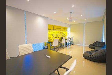 Apartamento para alugar com 35m², 1 quarto e sem vaga Apartamento para alugar com 35m², 1 quarto e sem vagaÁrea comum - Espaço Trabalho