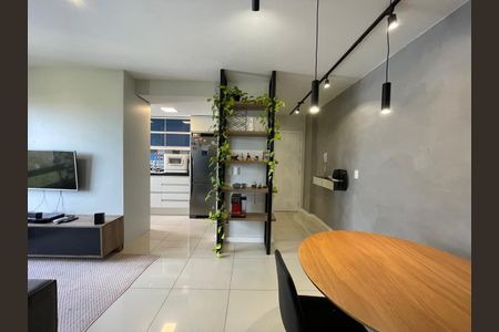 Apartamento para alugar com 64m², 2 quartos e 2 vagas