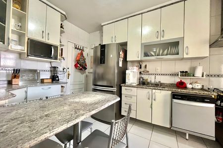 Apartamento para alugar com 102m², 3 quartos e 2 vagas Apartamento para alugar com 102m², 3 quartos e 2 vagasCozinha
