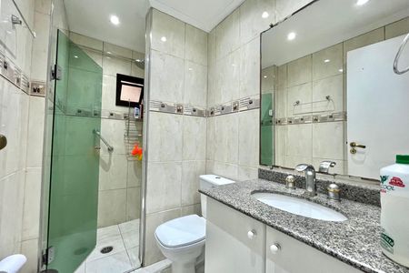 Apartamento para alugar com 102m², 3 quartos e 2 vagas Apartamento para alugar com 102m², 3 quartos e 2 vagasBanheiro Corredor