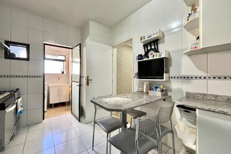 Apartamento para alugar com 102m², 3 quartos e 2 vagas Apartamento para alugar com 102m², 3 quartos e 2 vagasCozinha