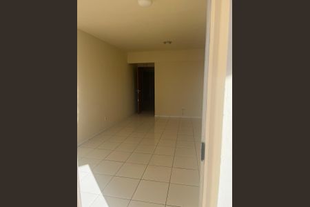 Apartamento à venda com 88m², 3 quartos e 1 vagaSala