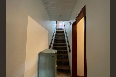 Casa à venda com 150m², 6 quartos e 2 vagas