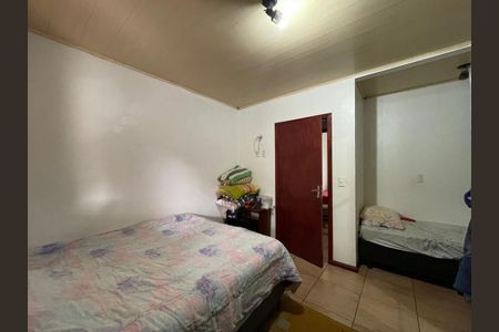 Casa à venda com 150m², 6 quartos e 2 vagas