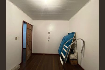 Casa à venda com 150m², 6 quartos e 2 vagas