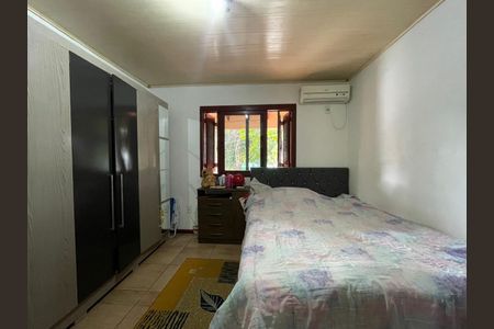 Casa à venda com 150m², 6 quartos e 2 vagas