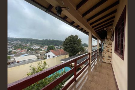 Casa à venda com 150m², 6 quartos e 2 vagas