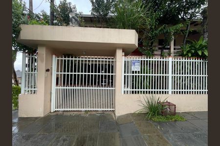Casa à venda com 150m², 6 quartos e 2 vagas Casa à venda com 150m², 6 quartos e 2 vagasPlaca Instalada em 23/07/2026 - Cod.VZOE-80