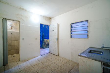 Cozinha de kitnet/studio para alugar com 1 quarto, 35m² em Jardim Paulo Vi, São Paulo