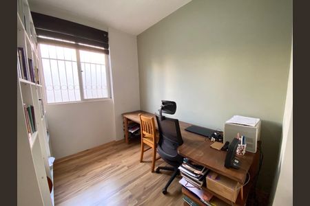 Apartamento à venda com 3 quartos, 56m² em Padre Eustáquio, Belo Horizonte