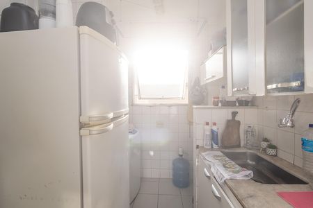 Cozinha de apartamento à venda com 3 quartos, 67m² em Itapoã, Belo Horizonte