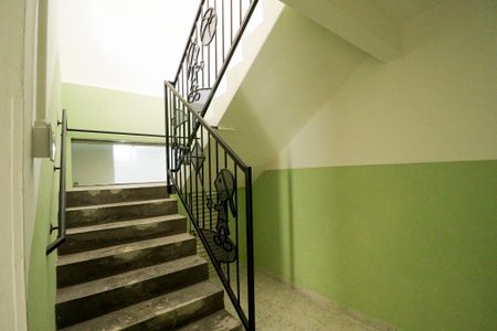 Casa para alugar com 6 quartos, 350m² em Jardim das Laranjeiras, São Paulo