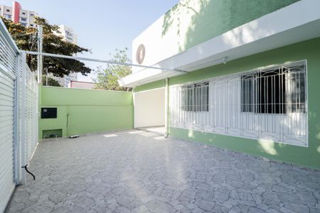 Casa para alugar com 6 quartos, 350m² em Jardim das Laranjeiras, São Paulo